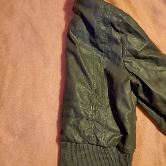 Grey Jacket - Picture 2 of 2